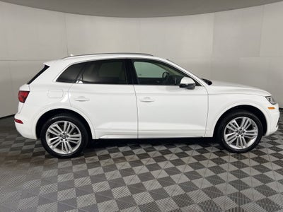2020 Audi Q5 45 Premium Plus quattro