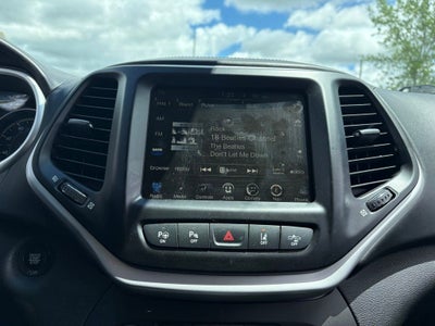 2017 Jeep Cherokee Overland