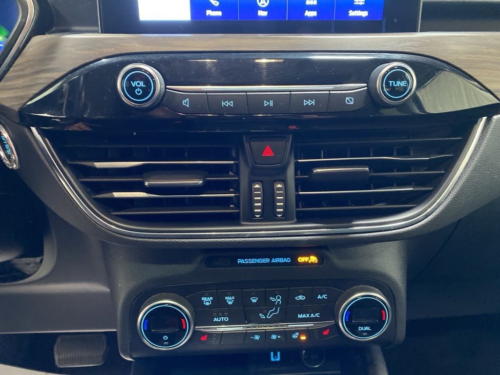 2020 Ford Escape Hybrid Titanium Hybrid