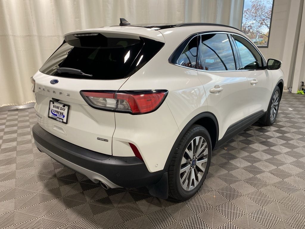 2020 Ford Escape Hybrid Titanium Hybrid