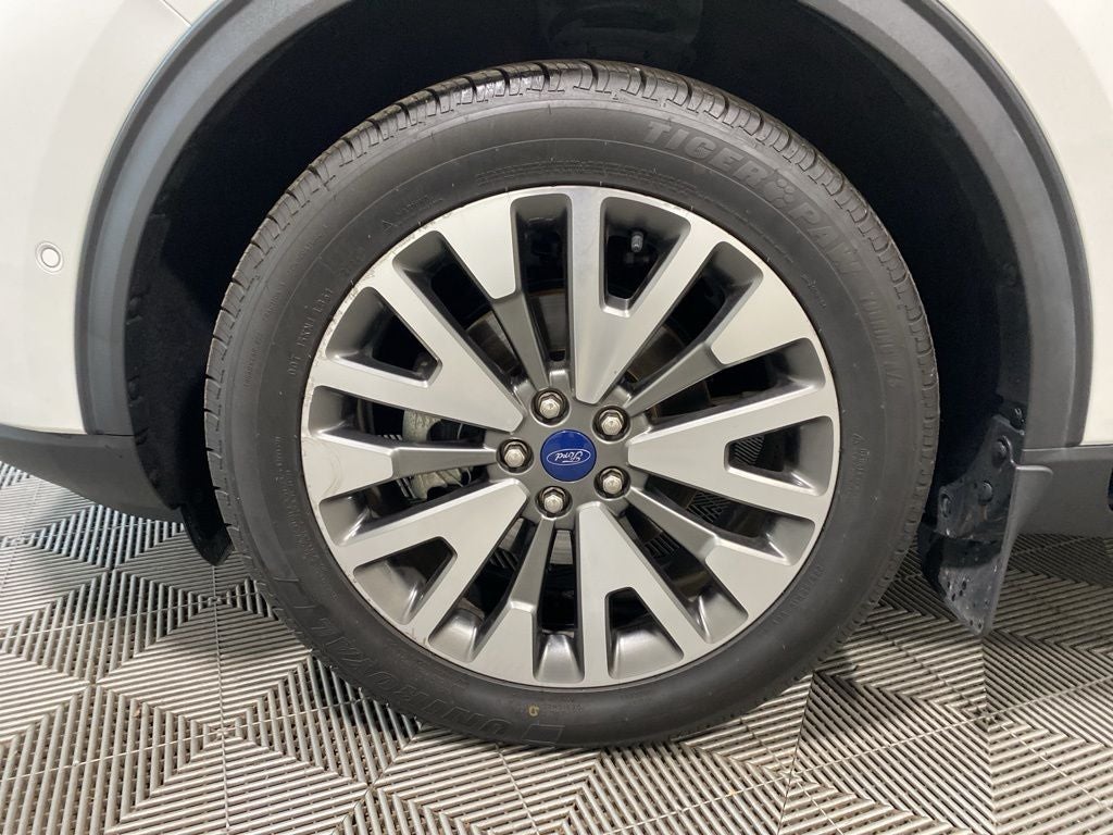 2020 Ford Escape Hybrid Titanium Hybrid