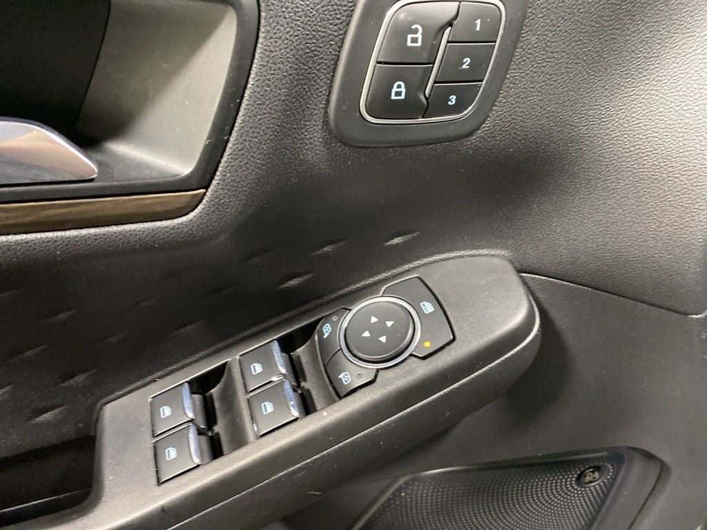 2020 Ford Escape Hybrid Titanium Hybrid