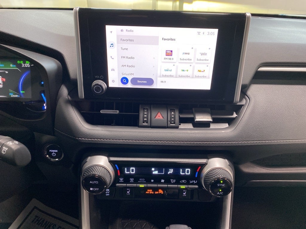 2024 Toyota RAV4 Hybrid XLE Premium