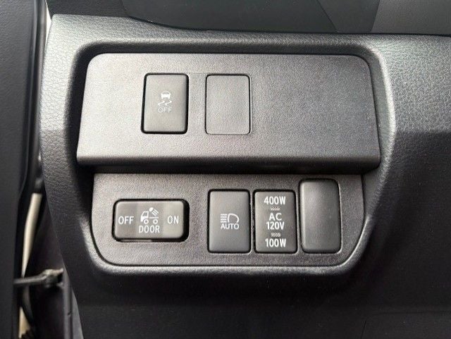 2022 Toyota Tacoma TRD Off-Road V6