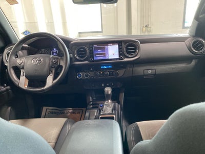 2023 Toyota Tacoma TRD Sport V6