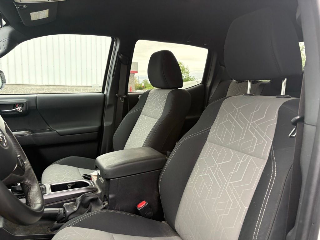 2023 Toyota Tacoma TRD Sport V6