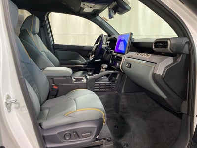 2024 Toyota Tacoma Hybrid Trailhunter