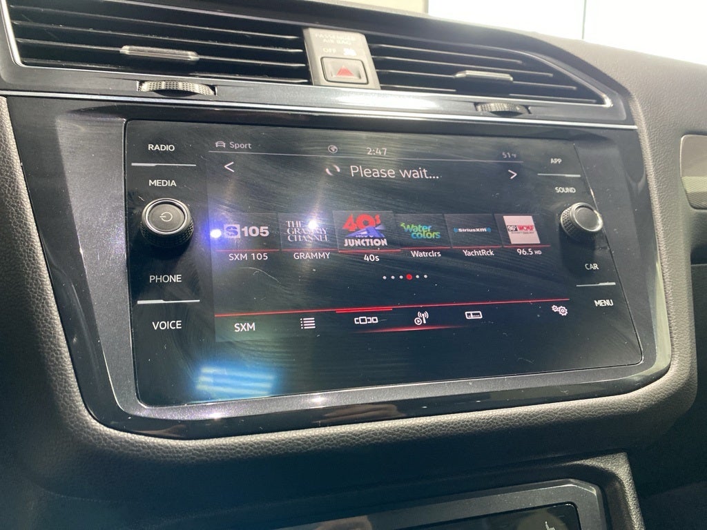 2022 Volkswagen Tiguan 2.0T SE R-Line Black