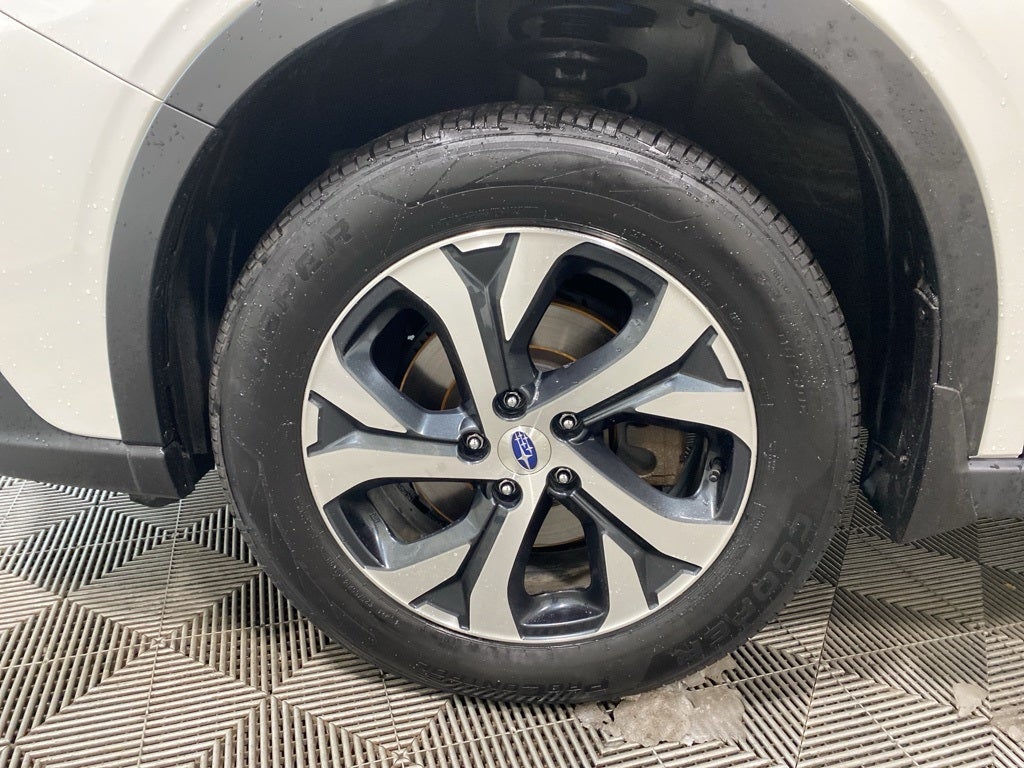 2022 Subaru Outback Touring XT