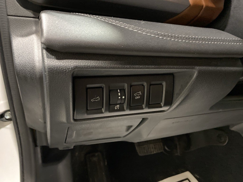 2022 Subaru Outback Touring XT