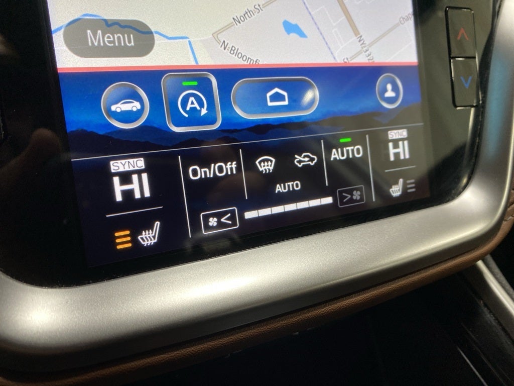 2022 Subaru Outback Touring XT