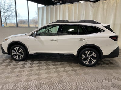 2022 Subaru Outback Touring XT