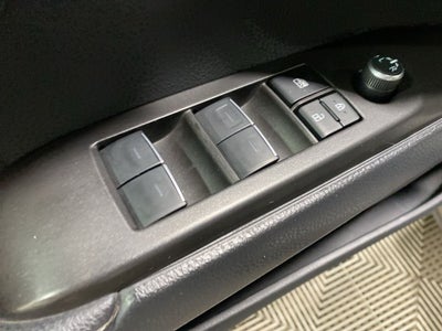 2022 Toyota Camry Hybrid XLE