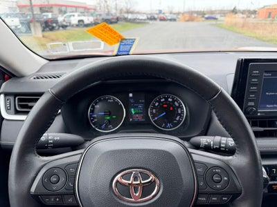 2022 Toyota RAV4 Hybrid XLE