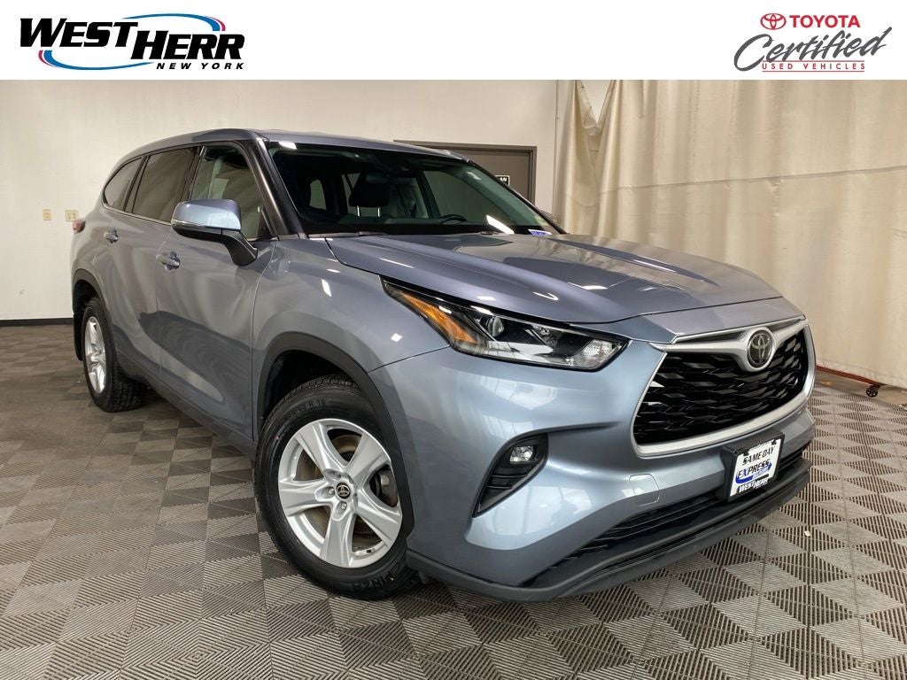 2021 Toyota Highlander LE