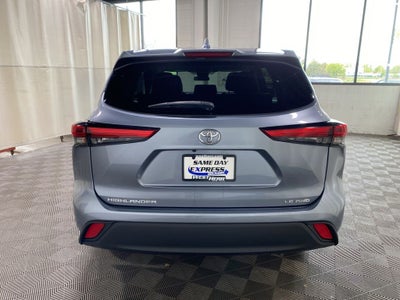 2021 Toyota Highlander LE