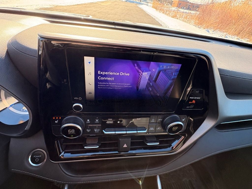 2024 Toyota Highlander Hybrid XLE