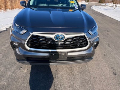 2024 Toyota Highlander Hybrid XLE