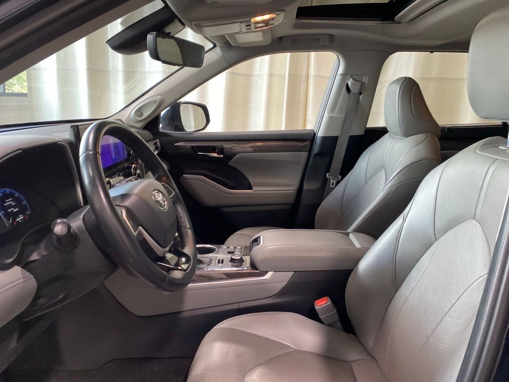 2023 Toyota Highlander Limited
