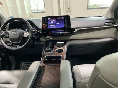 2021 Toyota Sienna XLE 7 Passenger