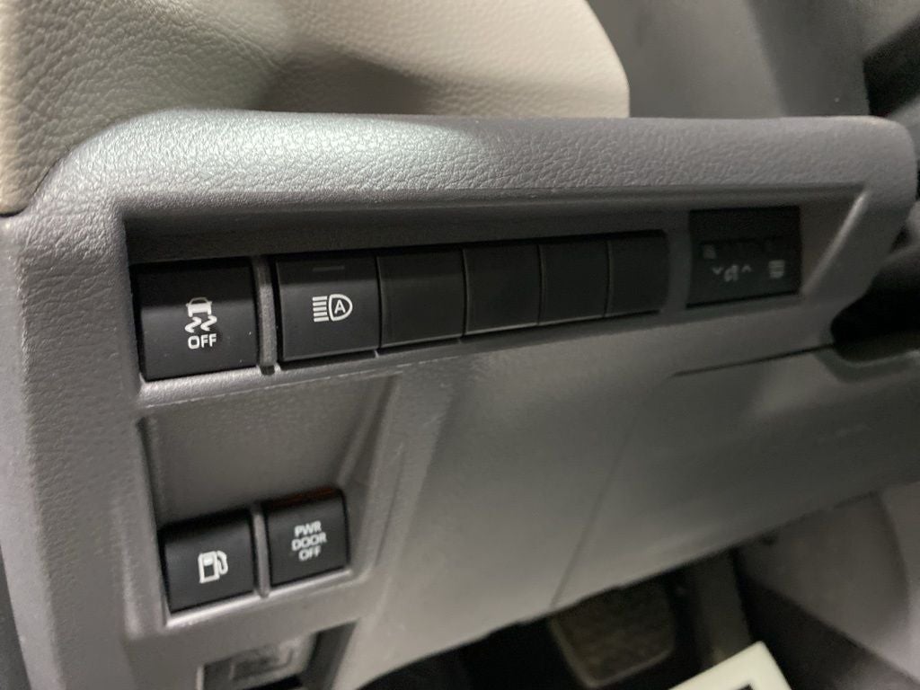 2021 Toyota Sienna XLE 7 Passenger
