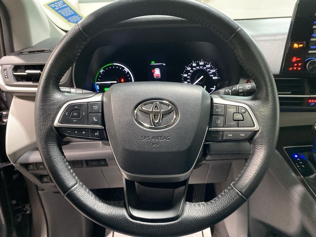 2021 Toyota Sienna XLE 7 Passenger