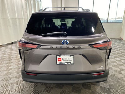 2021 Toyota Sienna XLE 7 Passenger