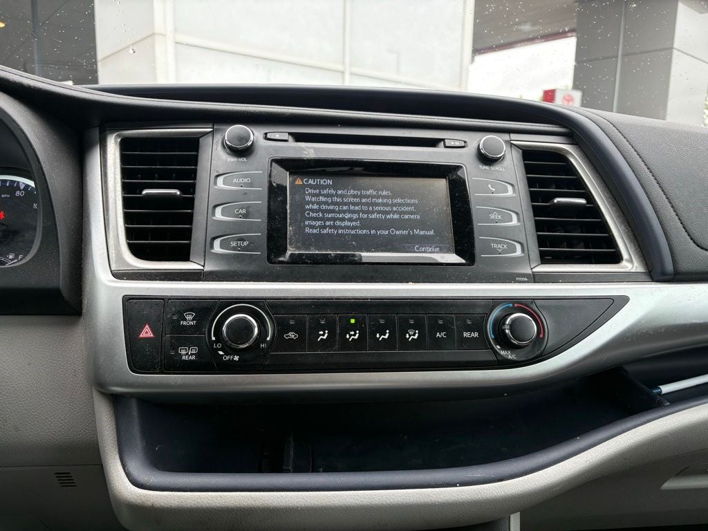 2017 Toyota Highlander LE