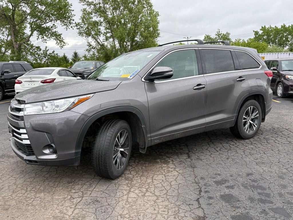 2017 Toyota Highlander LE
