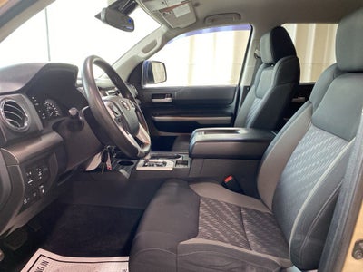 2018 Toyota Tundra SR5