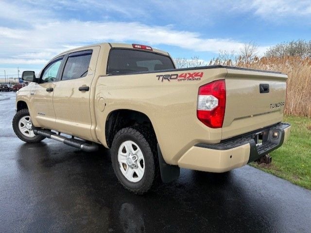 2018 Toyota Tundra SR5