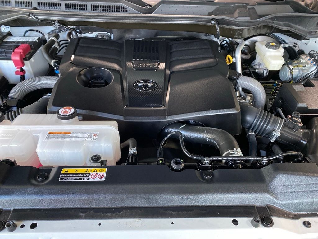 2025 Toyota Tundra SR5