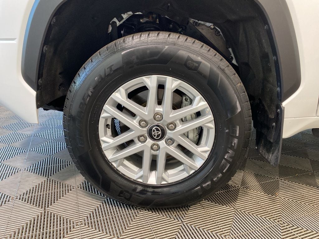 2025 Toyota Tundra SR5