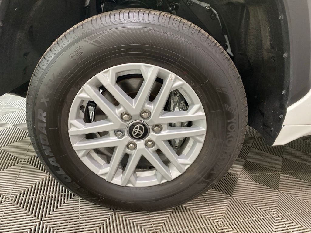 2025 Toyota Tundra SR5