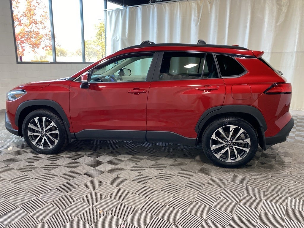 2023 Toyota Corolla Cross XLE