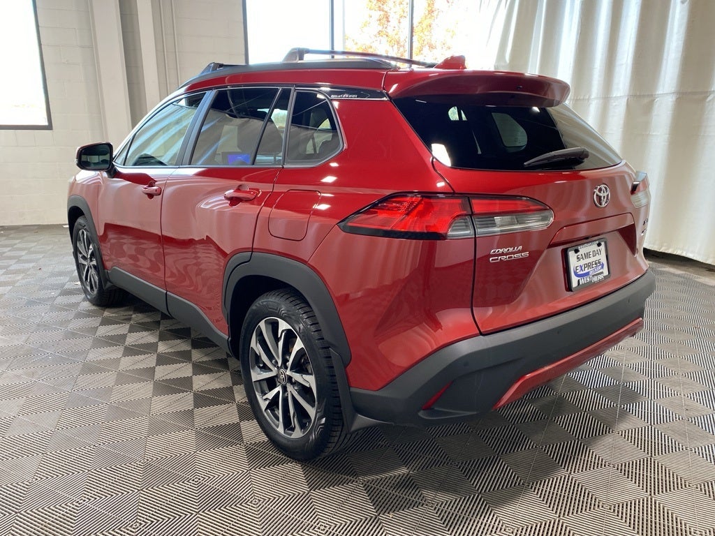 2023 Toyota Corolla Cross XLE