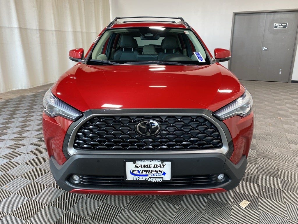 2023 Toyota Corolla Cross XLE