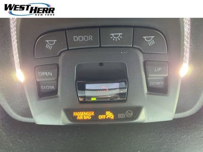 2024 Toyota Corolla Cross Hybrid SE