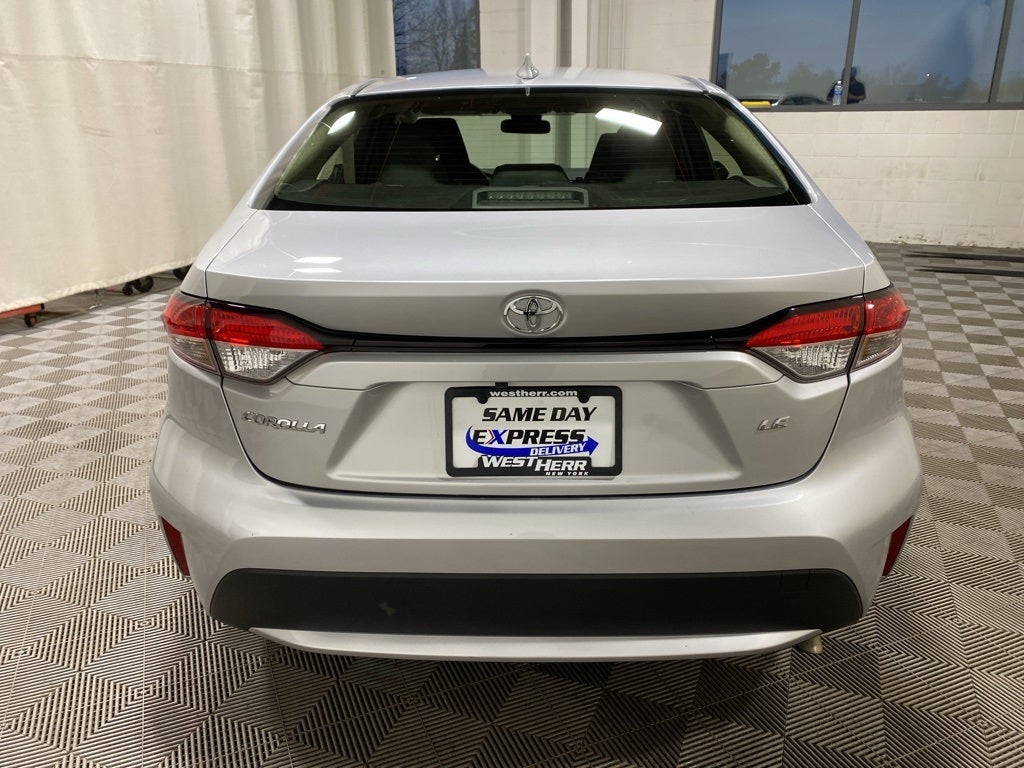 2022 Toyota Corolla LE