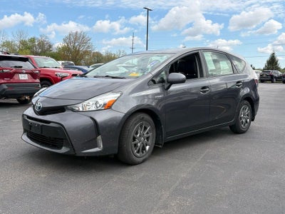 2017 Toyota Prius v Four