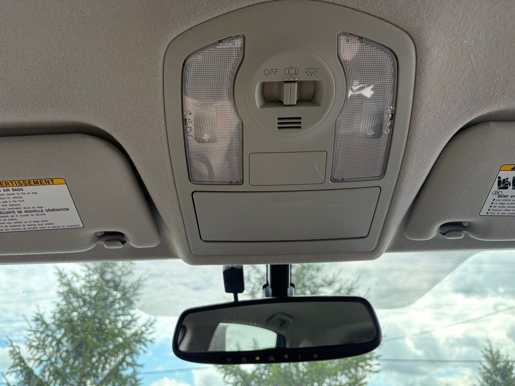 2017 Toyota Prius v Four