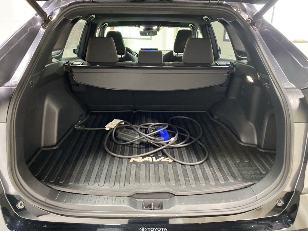 2023 Toyota RAV4 Prime SE