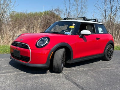 2025 MINI Cooper Iconic
