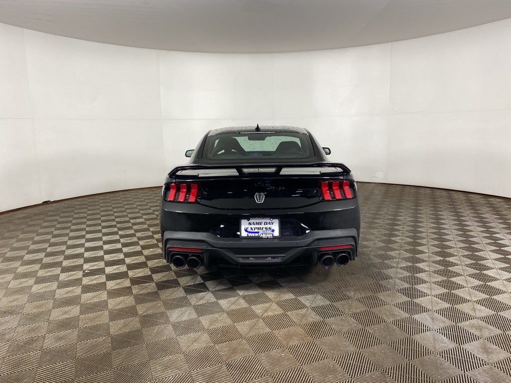 2024 Ford Mustang Dark Horse