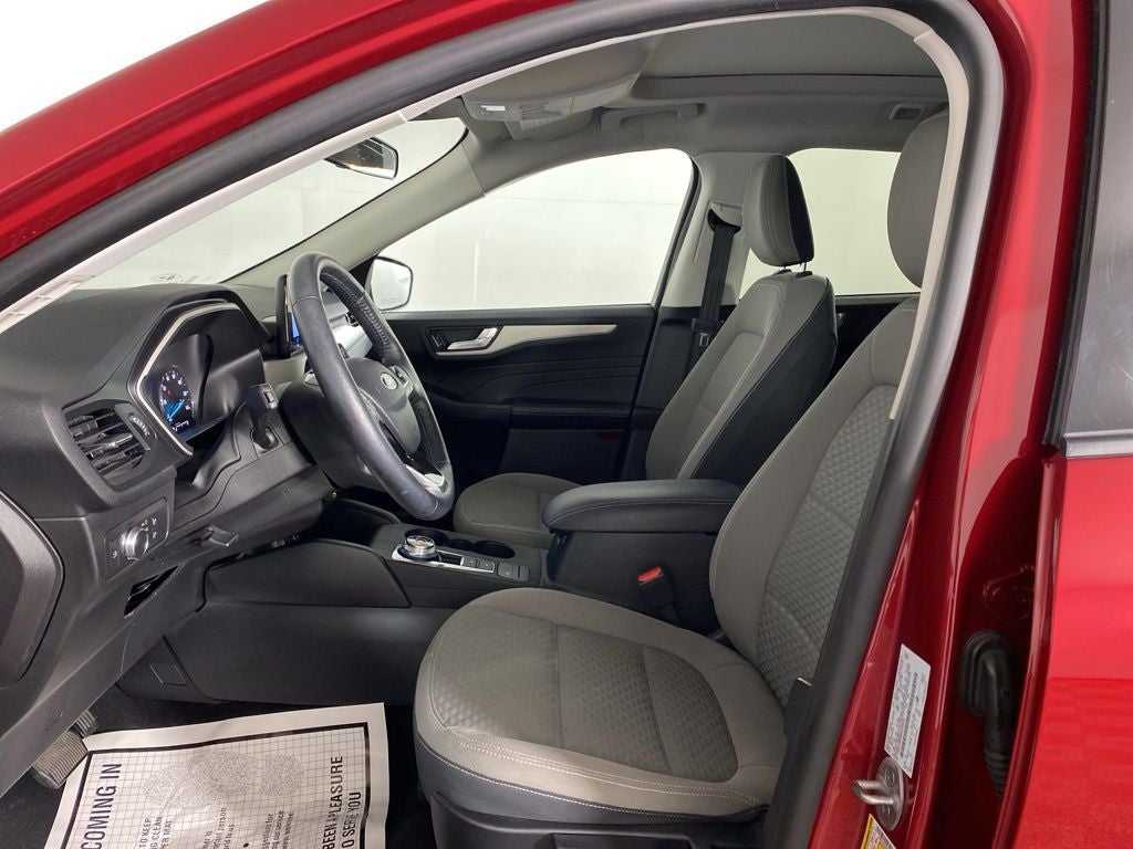 2021 Ford Escape Hybrid SE