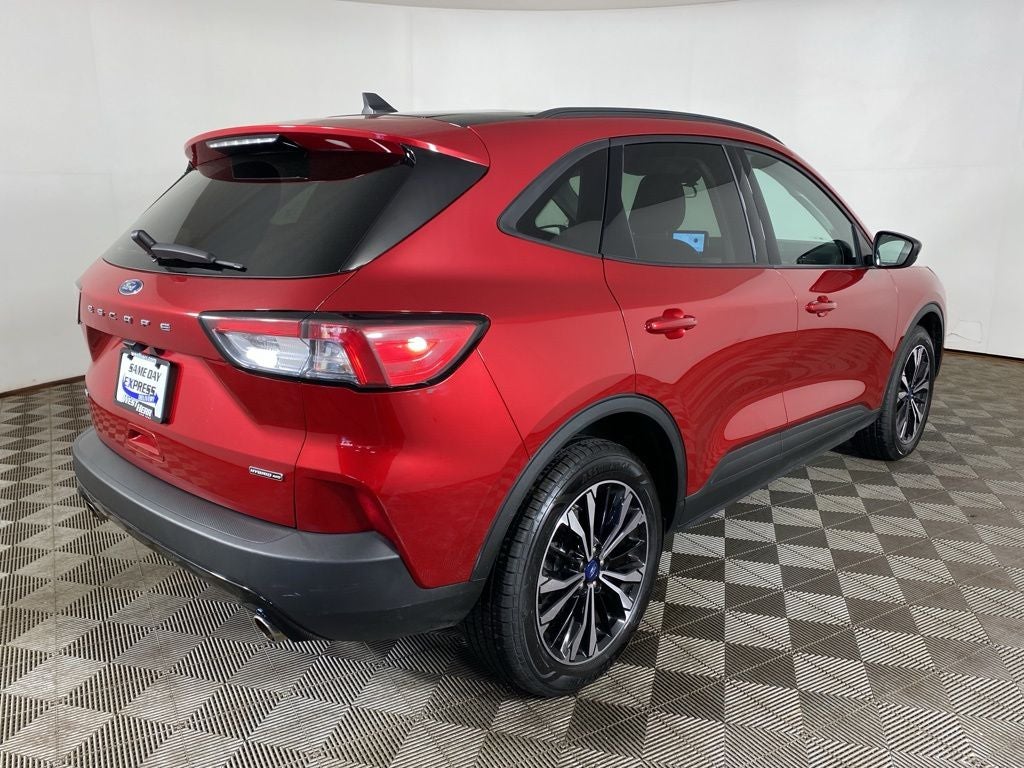 2021 Ford Escape Hybrid SE