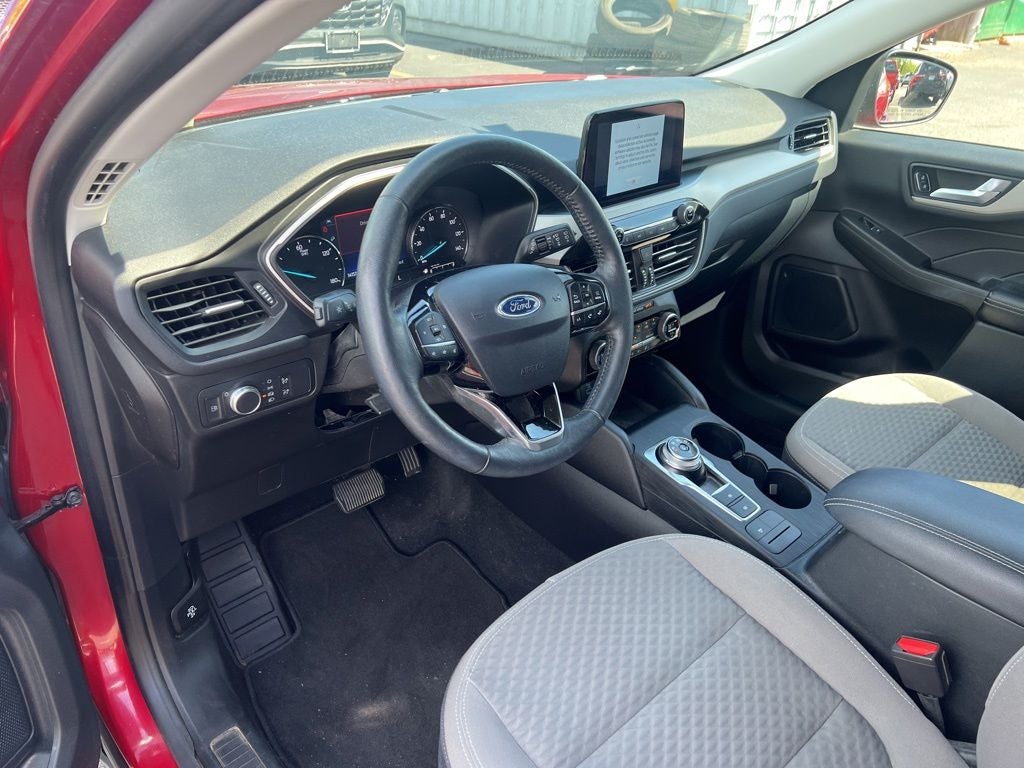 2021 Ford Escape Hybrid SE