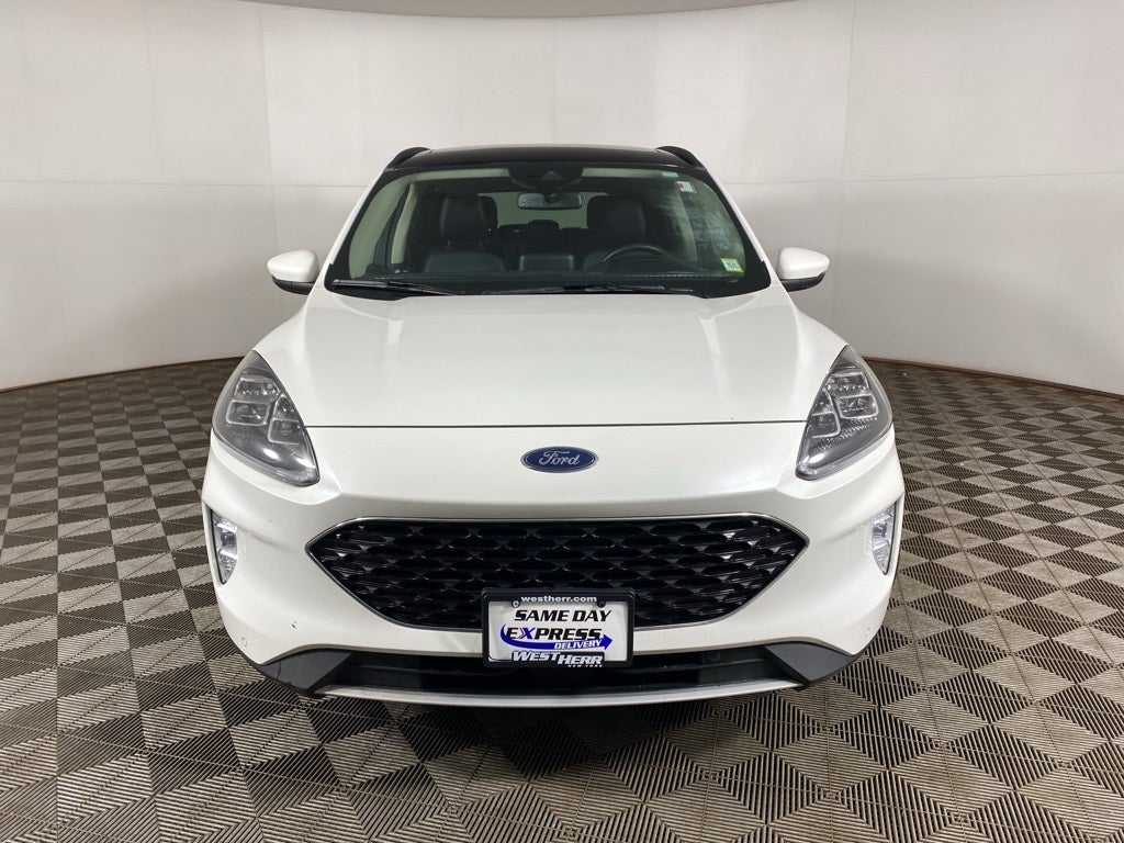 2020 Ford Escape Titanium Hybrid