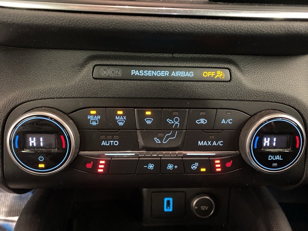 2020 Ford Escape Titanium Hybrid