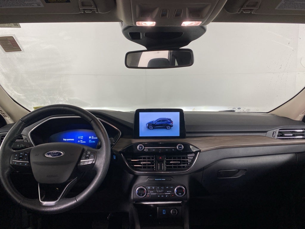 2020 Ford Escape Titanium Hybrid